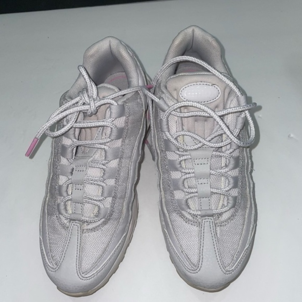 Nike Air Max 95 'Psychic Pink' women size 5 - Picture 3 of 6